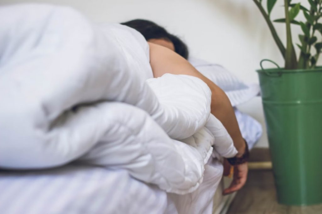 Allergies keeping you awake